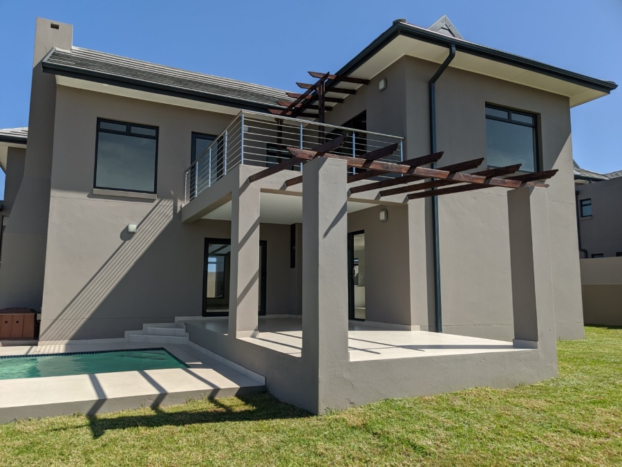 4 Bedroom Property for Sale in Kidds Beach Eastern Cape